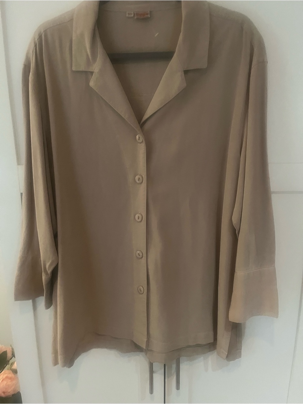 Tianello Taupe Button-Front Women's Shirt